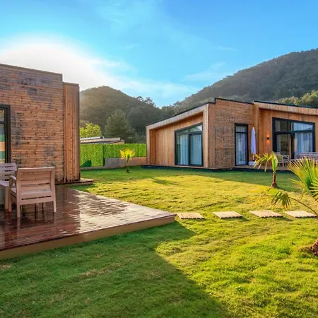 Feriehus Sahincanaturelvillas5 *